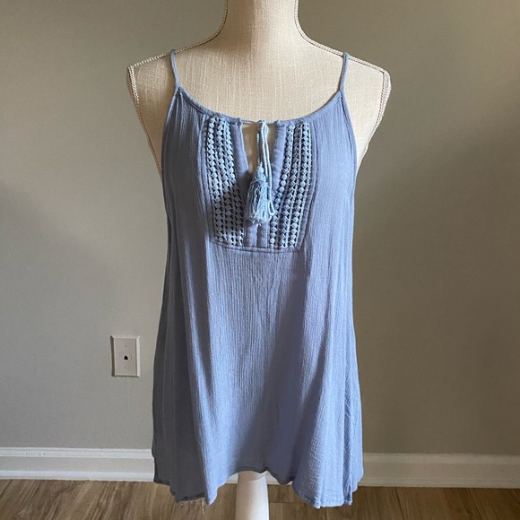 Francesca's Collections Tops - Keyhole Tassel Tie Tank Top